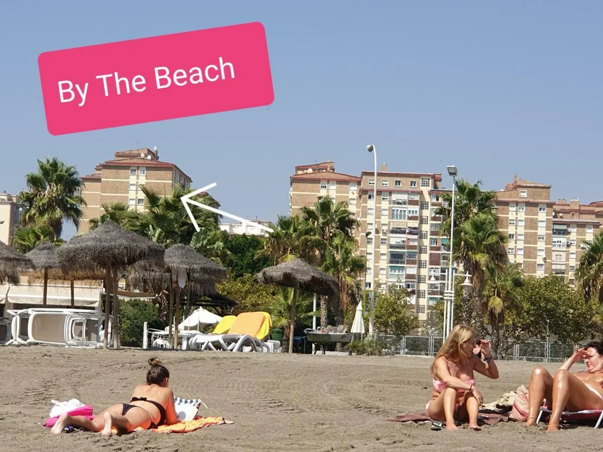 By The Beach Málaga Apartamento